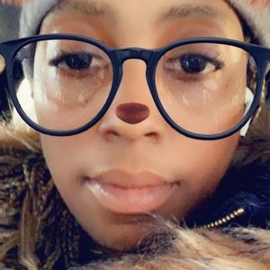 Meet your Posher, Onika